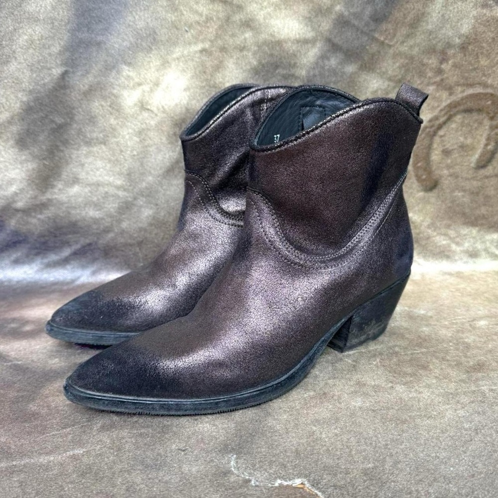 MoMa western cowboy ankle bronze brown pre distressed leather boots